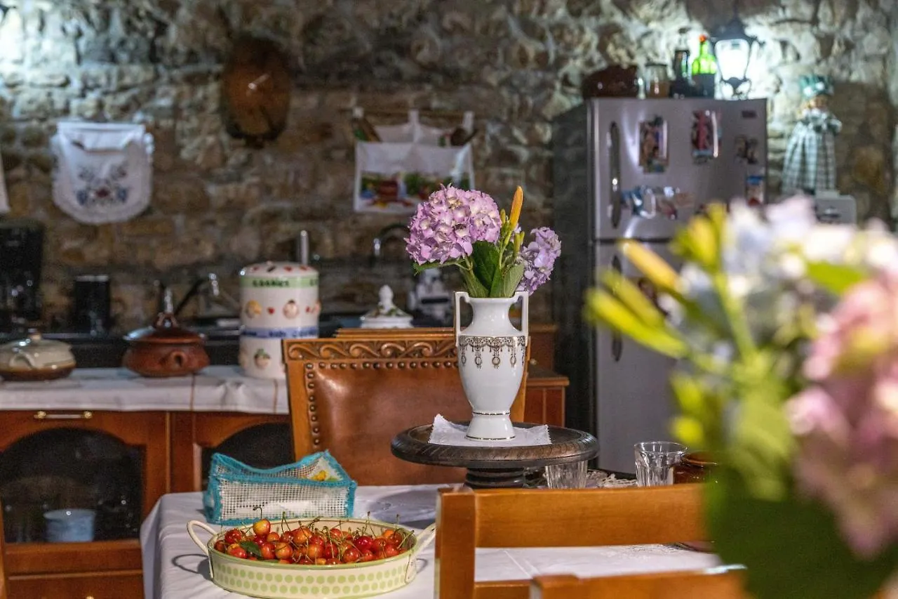 Bujtina Kodiket Guesthouse Berat Albania