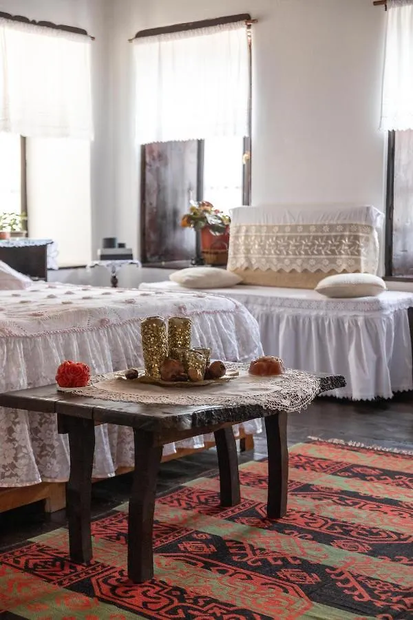Bujtina Kodiket Guesthouse Berat 0*,  Albania