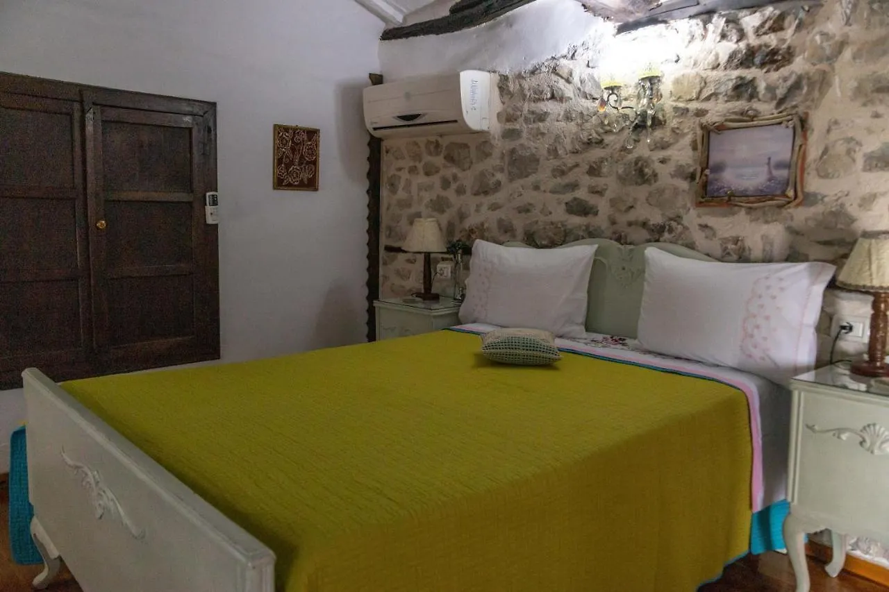 Bujtina Kodiket Guesthouse Berat Guest house
